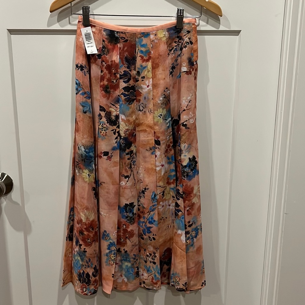 Watercolour pleated flower Babaton skirt